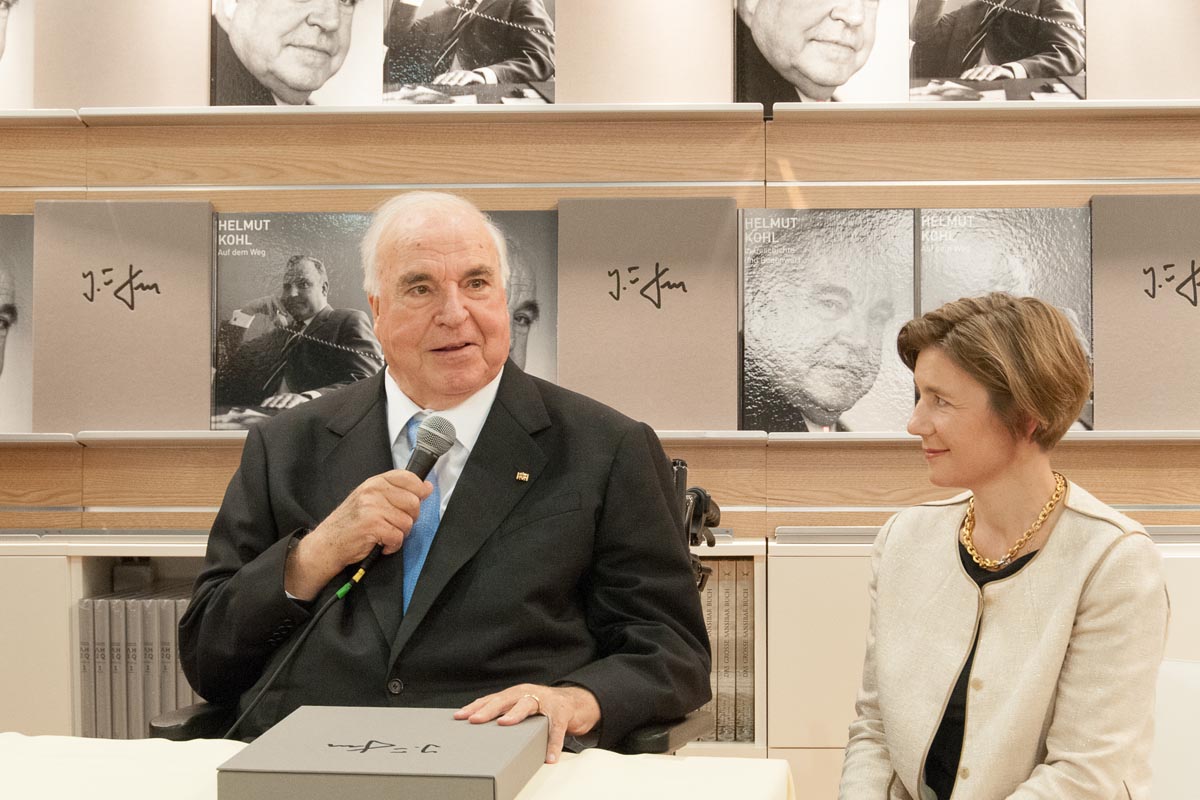 Helmut Kohl und seine Frau Maike Kohl-Richter bei der Frankfurter Buchmesse 2010